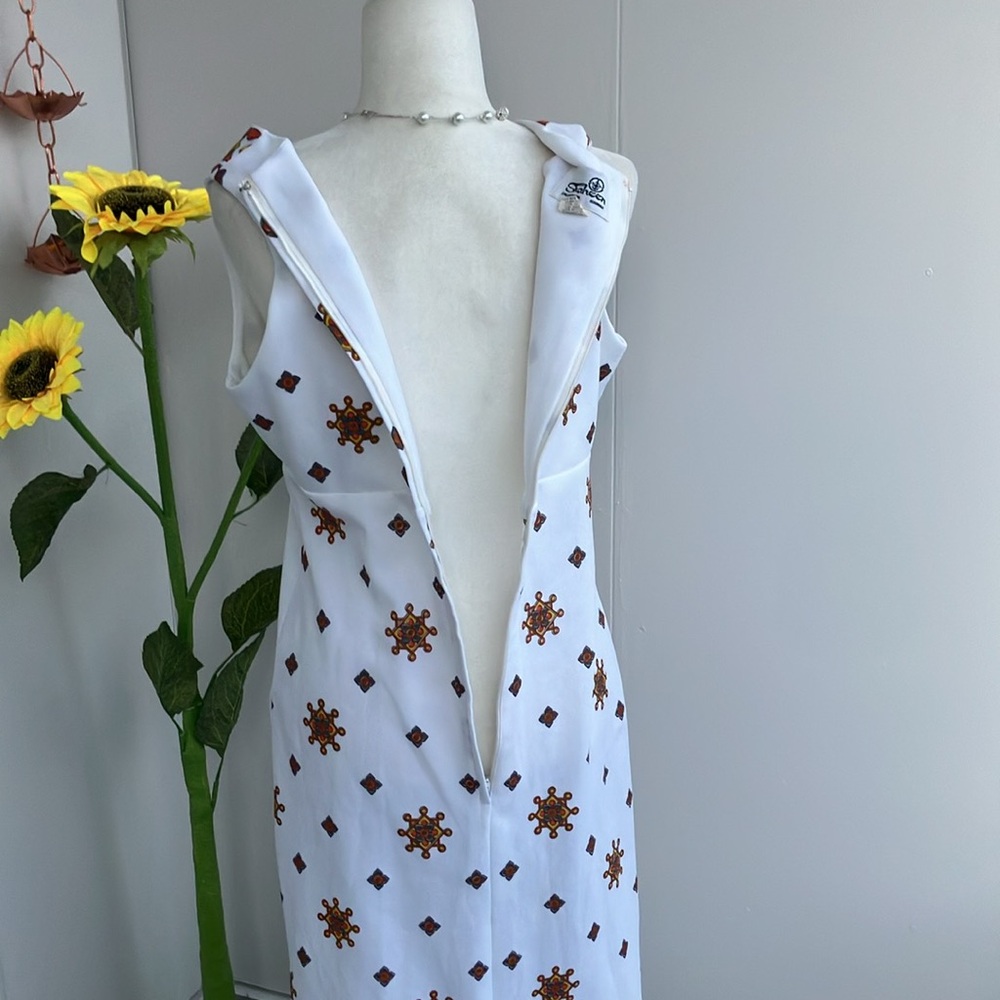 Vintage 60s 70s Alfred Shaheen Geometric Border Print White & Orange Maxi Dress - Picture 9 of 11